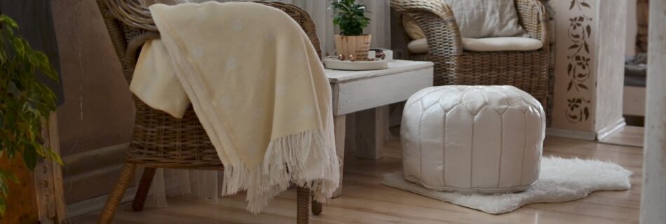 Cocooning Wohnzimmer gemütlich Kerzen