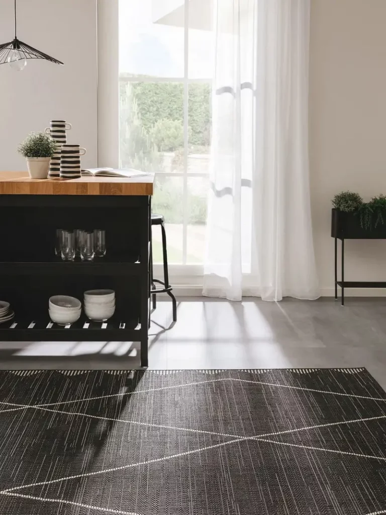 Polypropylene indoor/outdoor carpet diego black | Modern & Contemporary style | 60x110cm