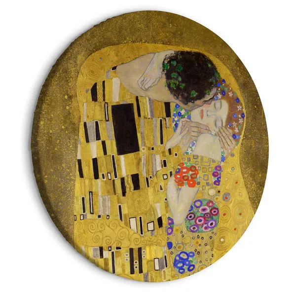 Round wall art of Klimt's 'The Kiss,' highlighting gold tones and a tender embrace.