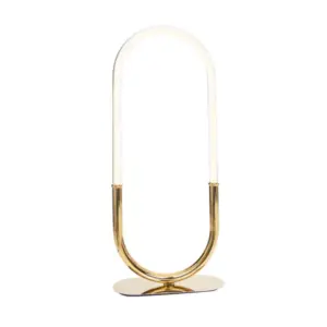 Goldene Tischlampe mit ovalem Glas – elegante moderne Beleuchtung
