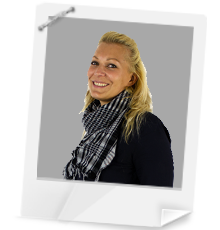 Sarah Leitung Online-Marketing Kunstwerke von Affen gemalt