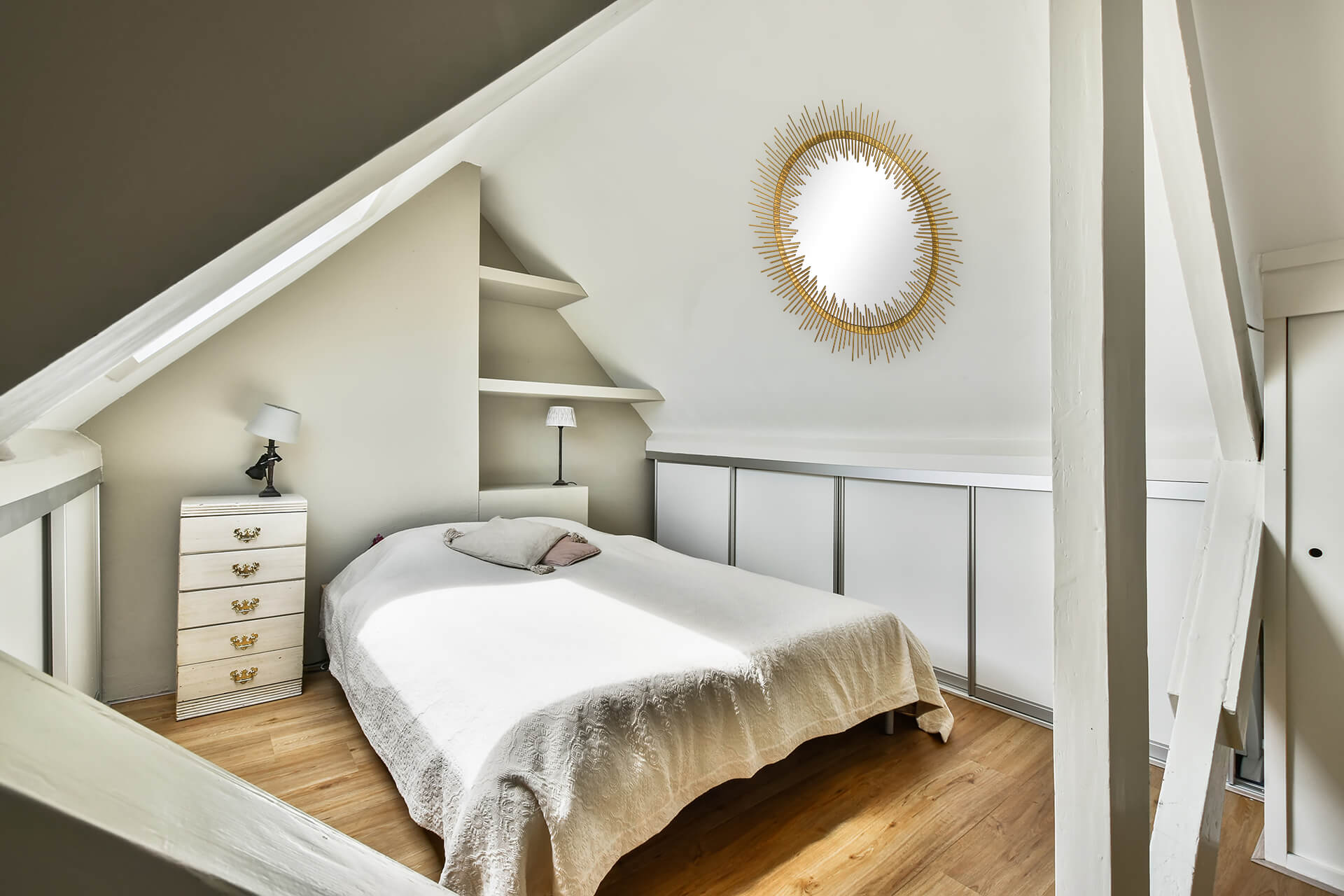 Spiegel Dachschräge Schlafzimmer
