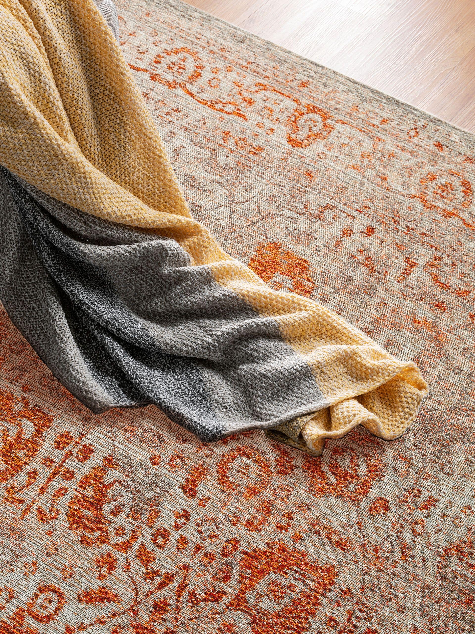 Teppich Rot Braun Blumenmuster