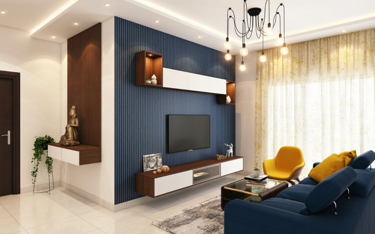 Modernes Wohnzimmer mit einer Hängeleuchte und einer Deckenbeleuchtung. Ein stilvolles blaues Sofa und ein gelber Sessel
